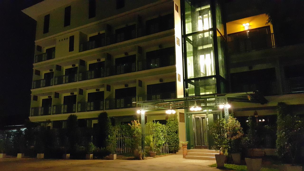 Garden Corner Resort & Hotel Phitsanulok Eksteriør billede