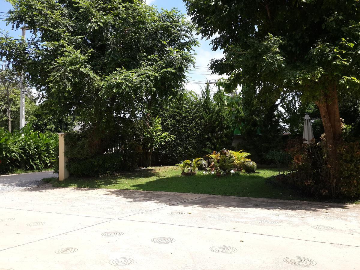 Garden Corner Resort & Hotel Phitsanulok Eksteriør billede
